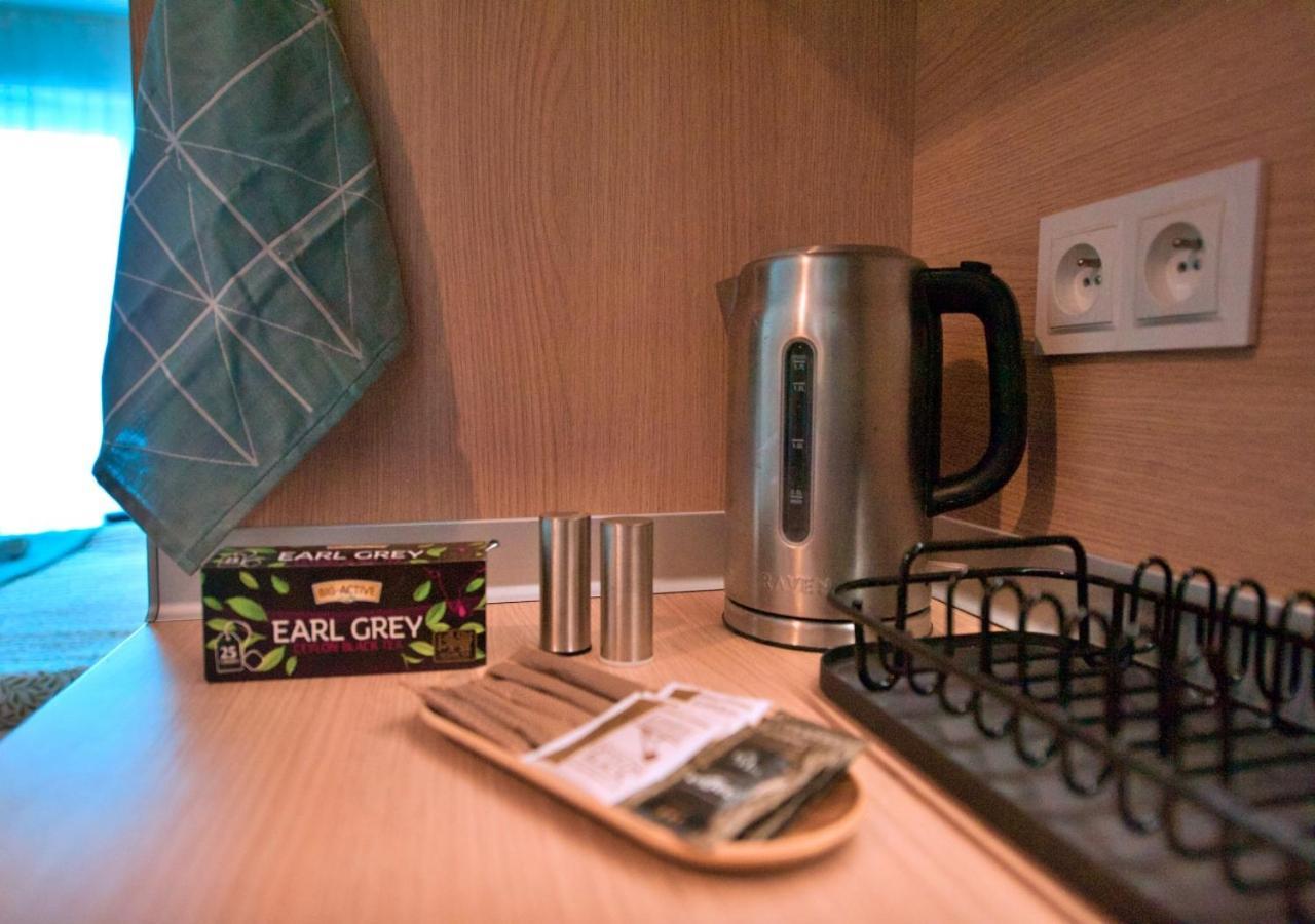 Bk Aparthotel Praga - National Stadium - Comfortable Apartment For 4 People วอร์ซอ ภายนอก รูปภาพ